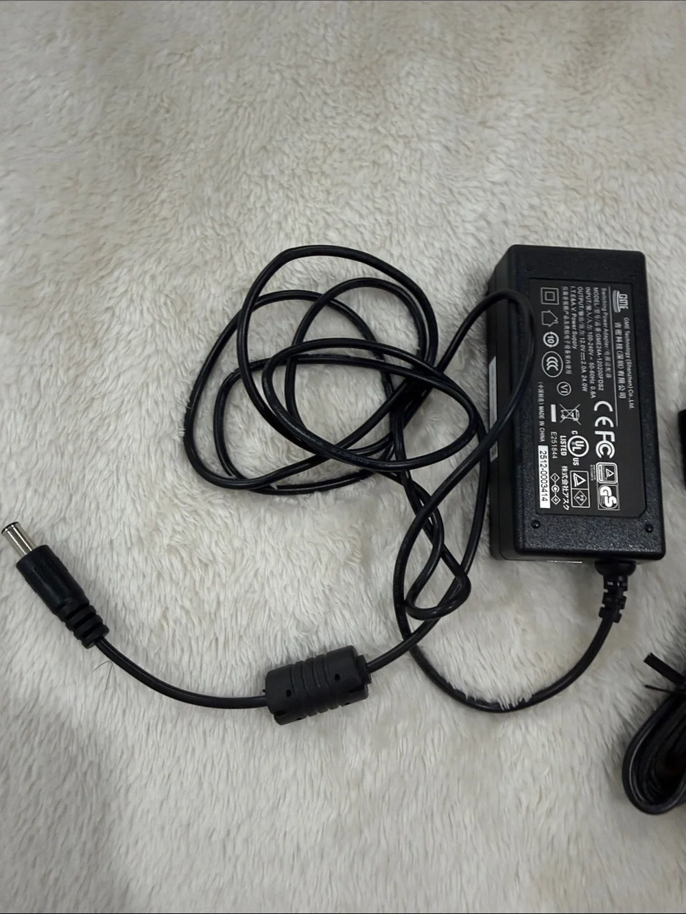 Black Universal Laptop Power Adapters with Barrel Connector – Pack of 3